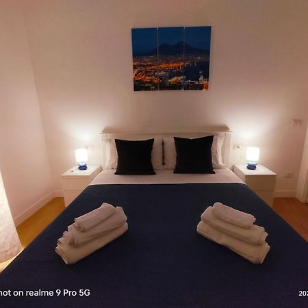 Le Follie Parthenopee Bed & Breakfast Naples Exterior photo